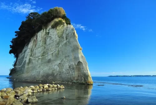 Mitsukejima Island with its famous "Tortoise Island" rock formation.