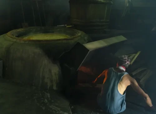 Learn the ancient method of salt-making.