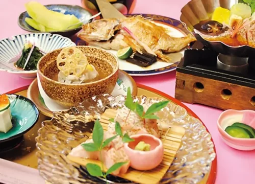 Explore Kaga's seasonal ingredients and cooking techniques.