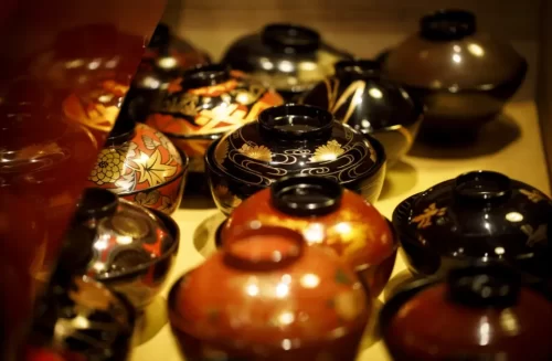 Try your hand at Wajima-nuri lacquerware.