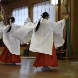 A peaceful Shinto shrine offering a connection to nature and spiritual tranquility.